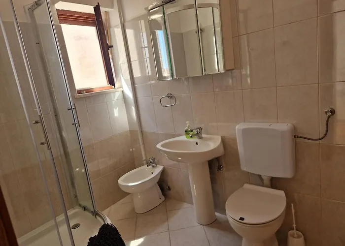 Apartment Cornelia By The Sea Okrug Gornji, Ciovo