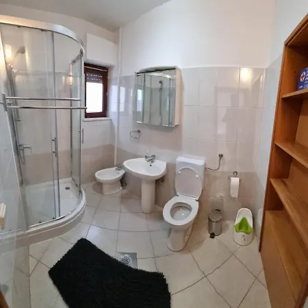 Appartement Cornelia By The Sea Okrug Gornji, Ciovo