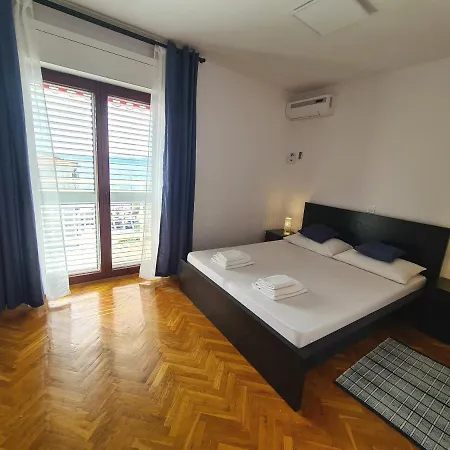 Appartement Cornelia By The Sea Okrug Gornji, Ciovo