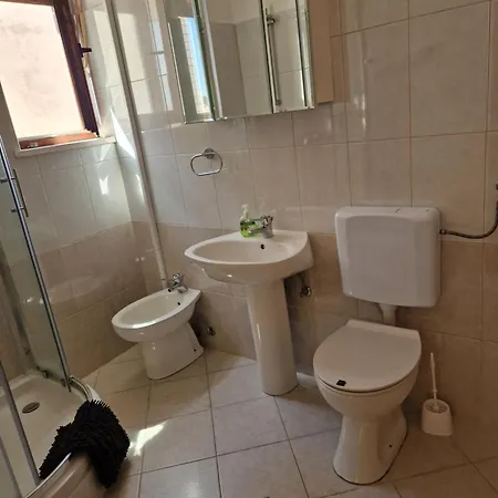 Appartement Cornelia By The Sea Okrug Gornji, Ciovo *