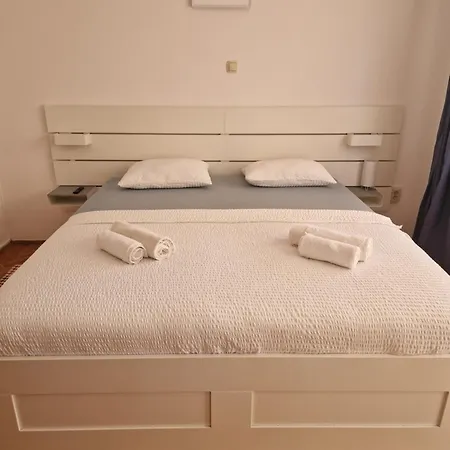 Appartement Cornelia By The Sea Okrug Gornji, Ciovo *