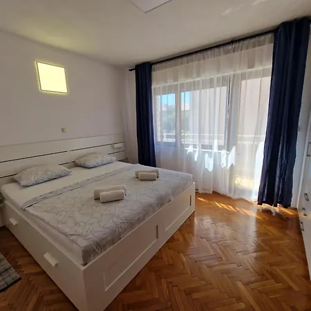 Cornelia By The Sea Okrug Gornji, Ciovo * 特罗吉尔