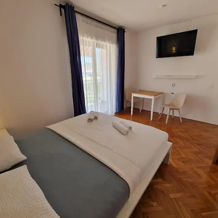 Appartement Cornelia By The Sea Okrug Gornji, Ciovo *