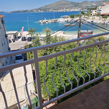 Cornelia By The Sea Okrug Gornji, Ciovo Appartement