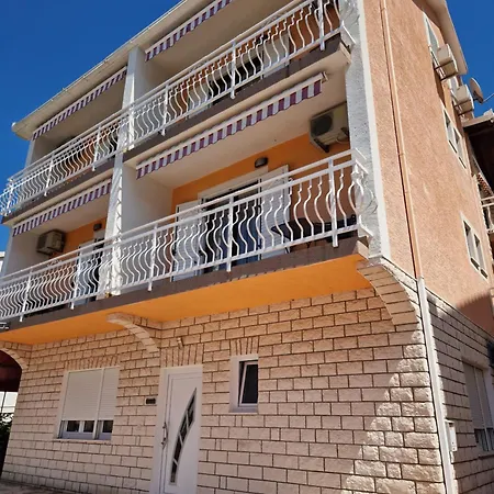Apartmán Cornelia By The Sea Okrug Gornji, Ciovo